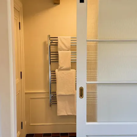 Πανσιόν The Stables - Adults Only Kildare