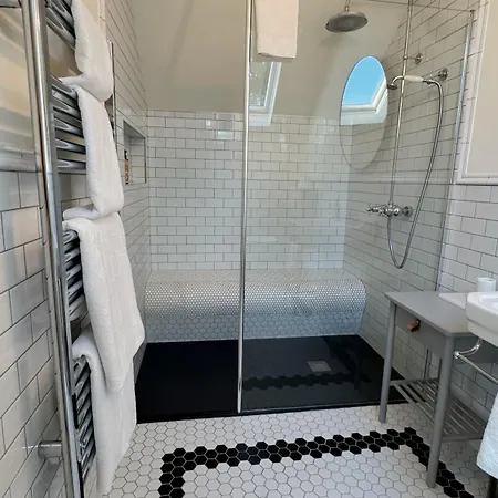 The Stables - Adults Only 3*