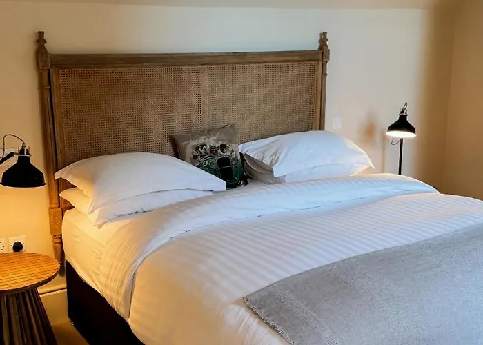 The Stables - Adults Only 3*